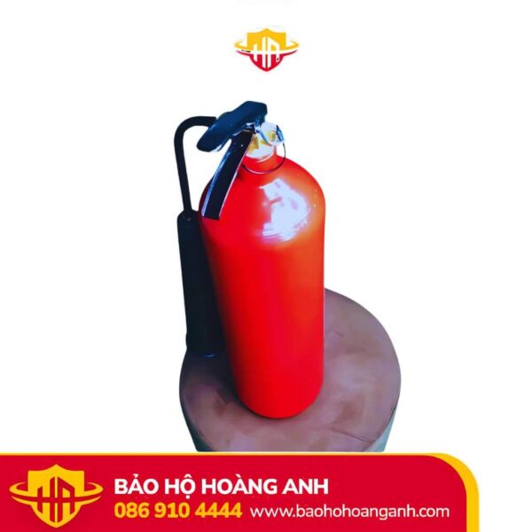 ( A17 ) Bình chữa cháy khí co2 mt3 3kg thân hình trụ bằng thép sơn tĩnh điện đỏ dày và nặng, loa phun thiết kế phễu to